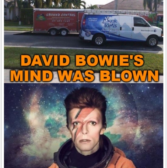 Bookmark my closet! - Picture 13 of 13